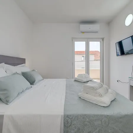 Apartament Ivan *