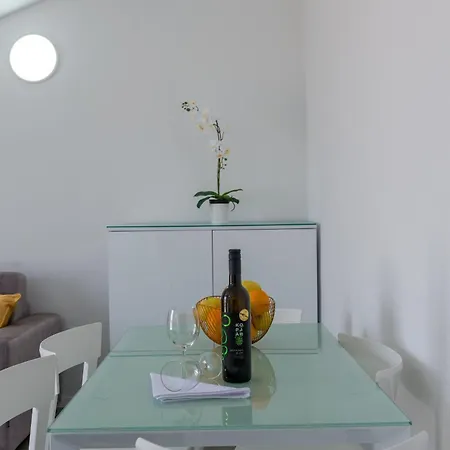 Apartament Ivan *
